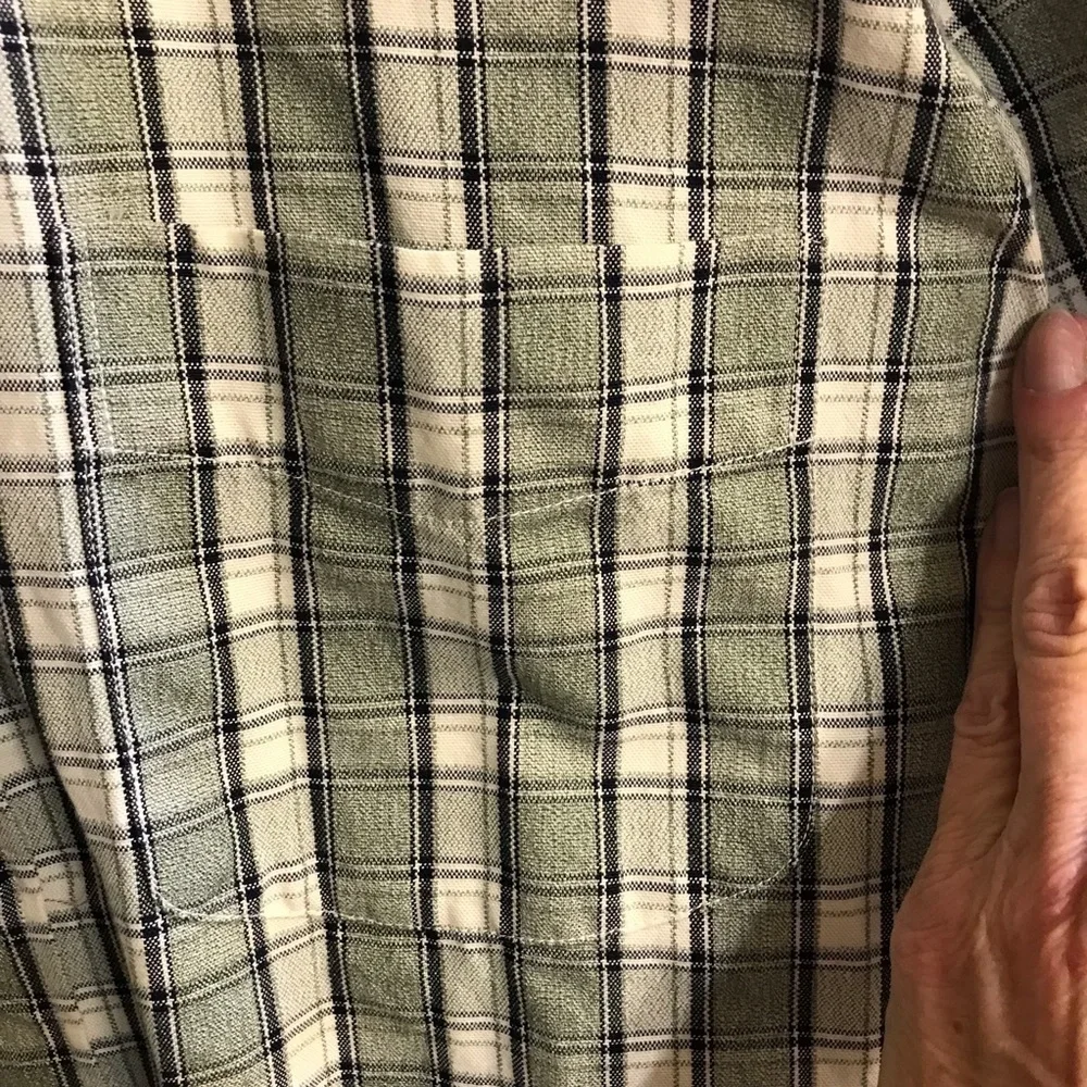 👕J CREW Button Down Shirt